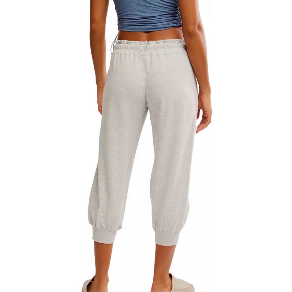 Free people flutter cropped joggers - Picture 3 of 6